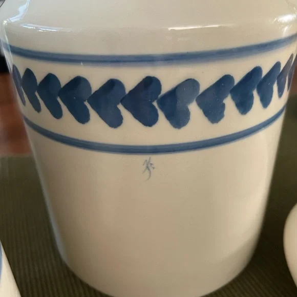 Vintage Hartstone Ohio Pottery Canister Set - Picture 9 of 9